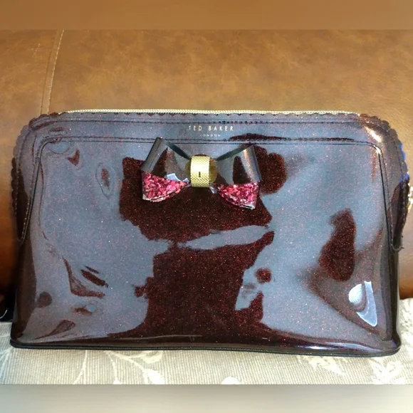 Luxury Ted Baker Burgandy Cosmetic Bag/Clutch Beauty Bundle - Picture 2 of 4